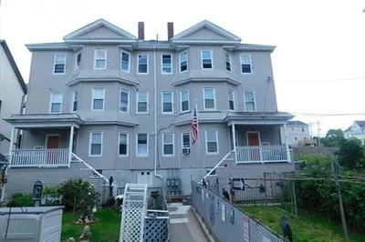 417 Division St #2 1