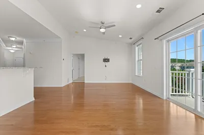 216 Corning Fairbanks Way #216 1