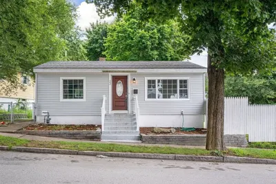 23 Lamar Ave 1