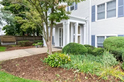 14 Webb Place #2C 1