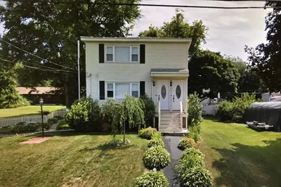 53 Malwood Ave #53