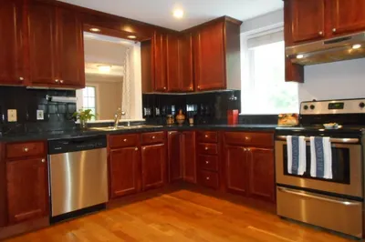 7 Ladd Street #7
