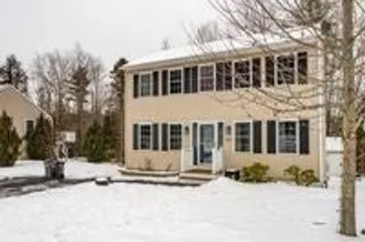 385 Leo Drive 1