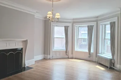 869 Beacon St #5