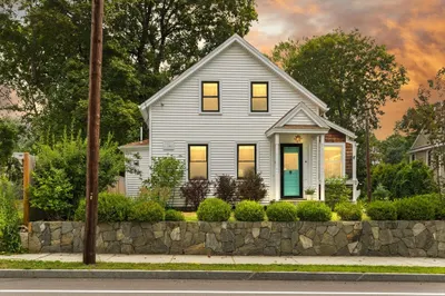 119 N Main St