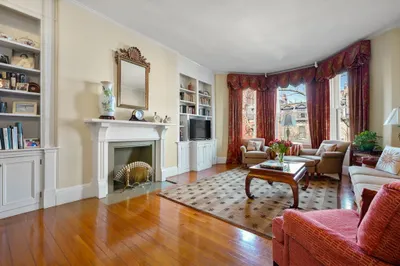 234 Marlborough St #4
