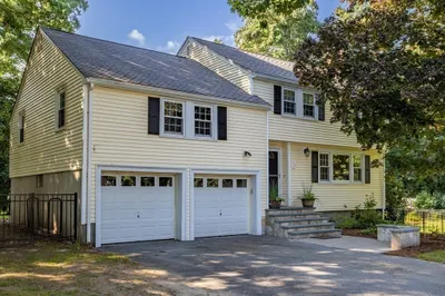 115 Willow St 1
