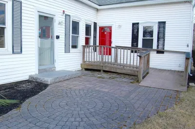 1 Tarkiln Rd