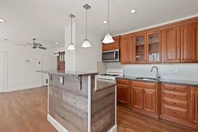 74 Winter St 1