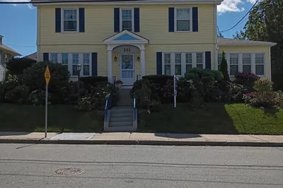 333 Langley St 1