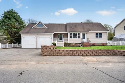 40 Anthony Rd 1