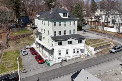 125 Grove St 1