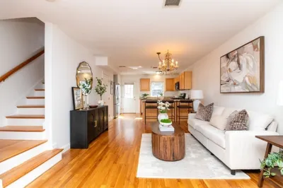 119 Tudor St #Unit 119