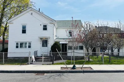 111 Arnold Street