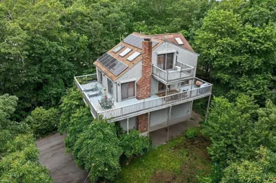15 Nonantum Rd