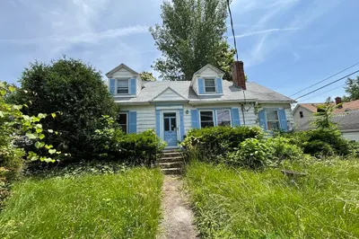113 Lexington St