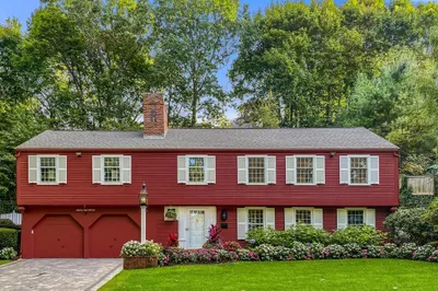 55 Apple Hill Road 1