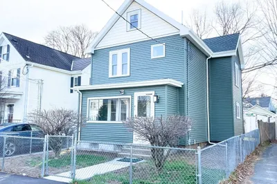 41 Highland St 1