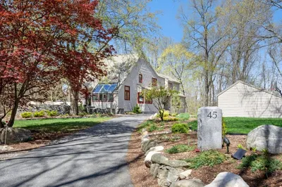 45 Valley Road 1