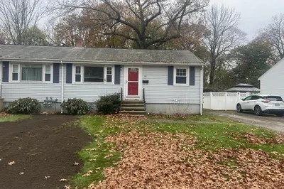 60 Willis Ave #60 1