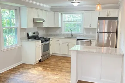 104 Walpole St #8