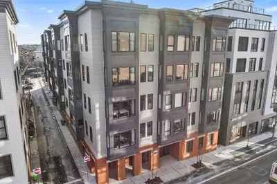 39 A St #19