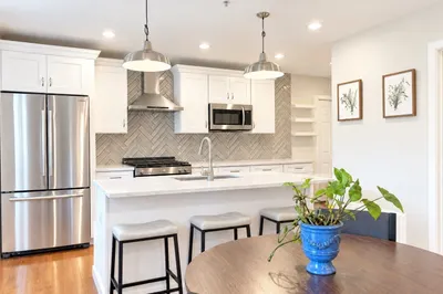 78 Rossmore Rd #Two 1