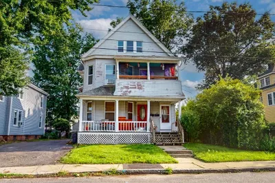 28-30 Longwood Ave