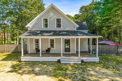 1 Tucker Ln 1