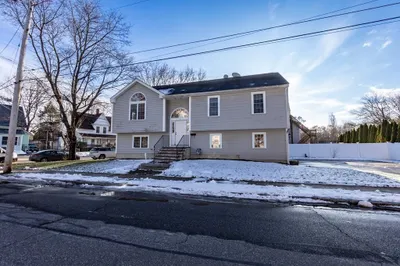 2 Linden St 1
