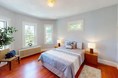 23 Pearson Ave #2