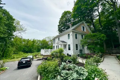 13 Mill St 1