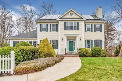 37 Squirrel Hill Road