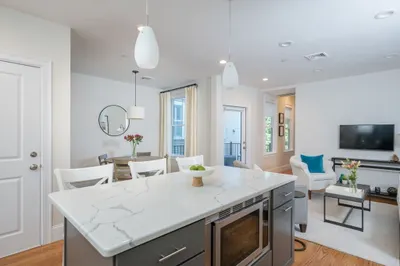 17 Prospect St #2