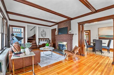 31 Whitman St
