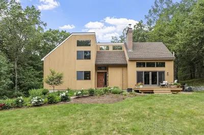 29 Oak Knoll Road