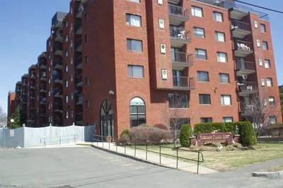 8 Ninth Street #102 1