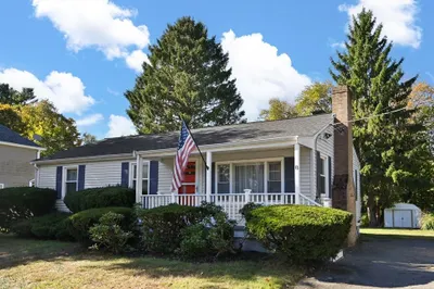 8 Orchard Drive
