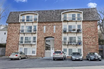 575 North Main Street 1