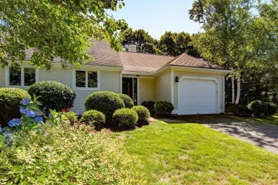1 Upland Circle #1 1