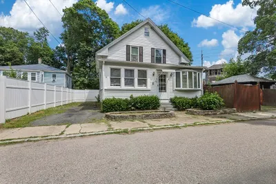 24 Perrin St