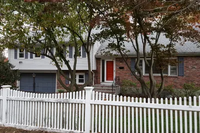 76 Wellesley Ave #76 1