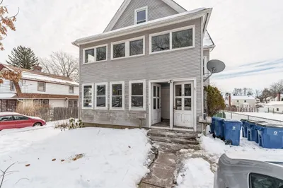 37 Hillside Ave