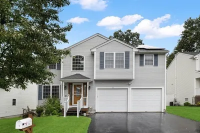 13 Amanda Drive 1