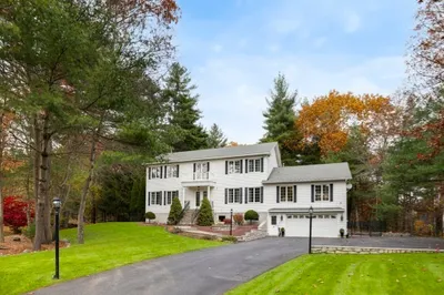 6 Cabral Drive
