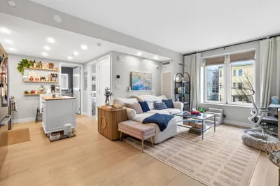 932 Broadway Street #212