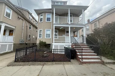 15 Chauncey Street #2