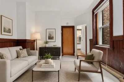 33 Charter St #3R