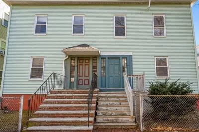64 Elm St #APT 1