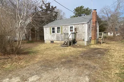 32 Pembroke Rd 1